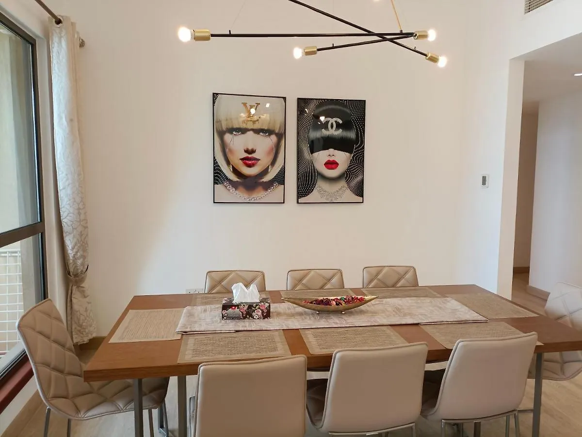 Luxury Apartment Jumeirah Sea View Dubai